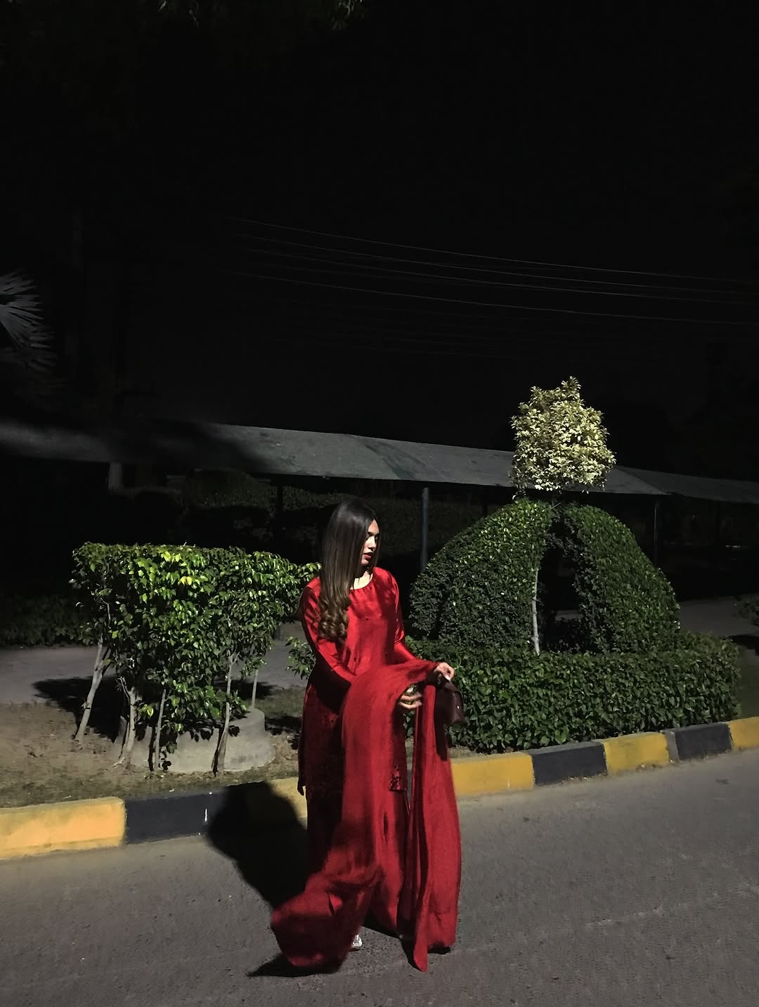 KAINAT - Farshi Shalwar alternate view