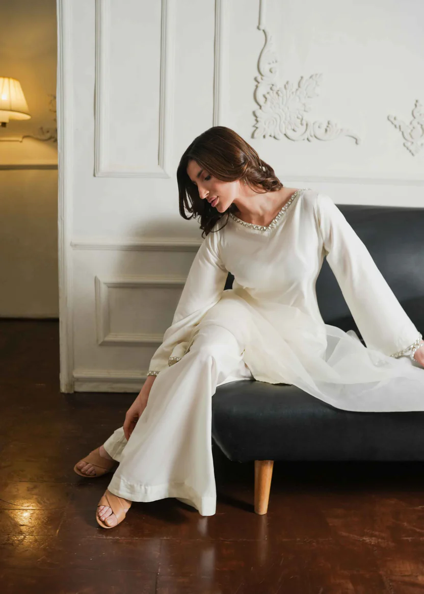 ALANA LUXURY (IVORY) alternate view