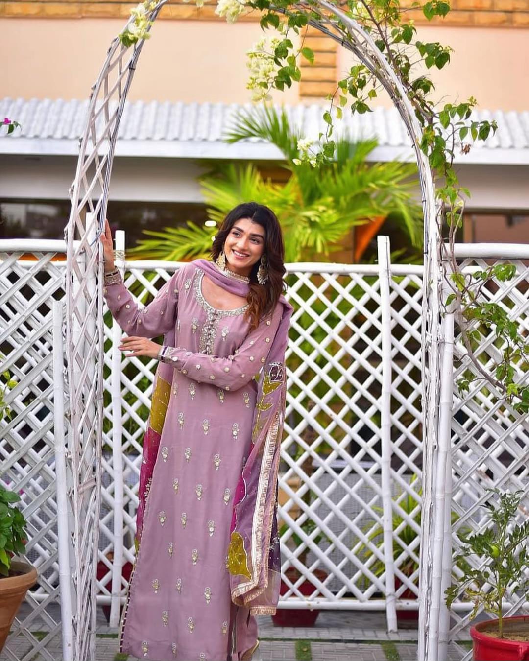 Lilac Glow alternate view