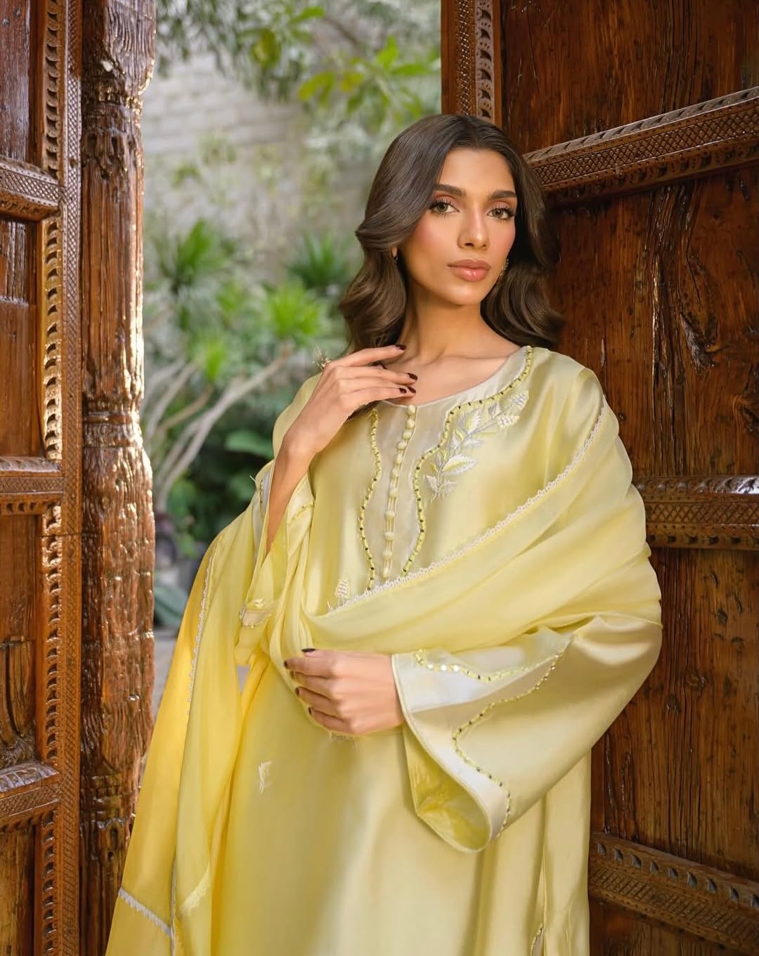 PASTEL YELLOW alternate view