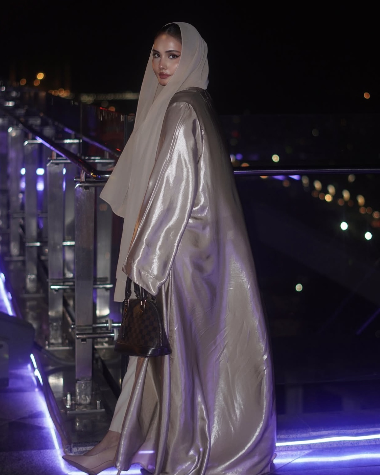 INAYA BRONZE – Luxury Kimono-Style Abaya alternate view