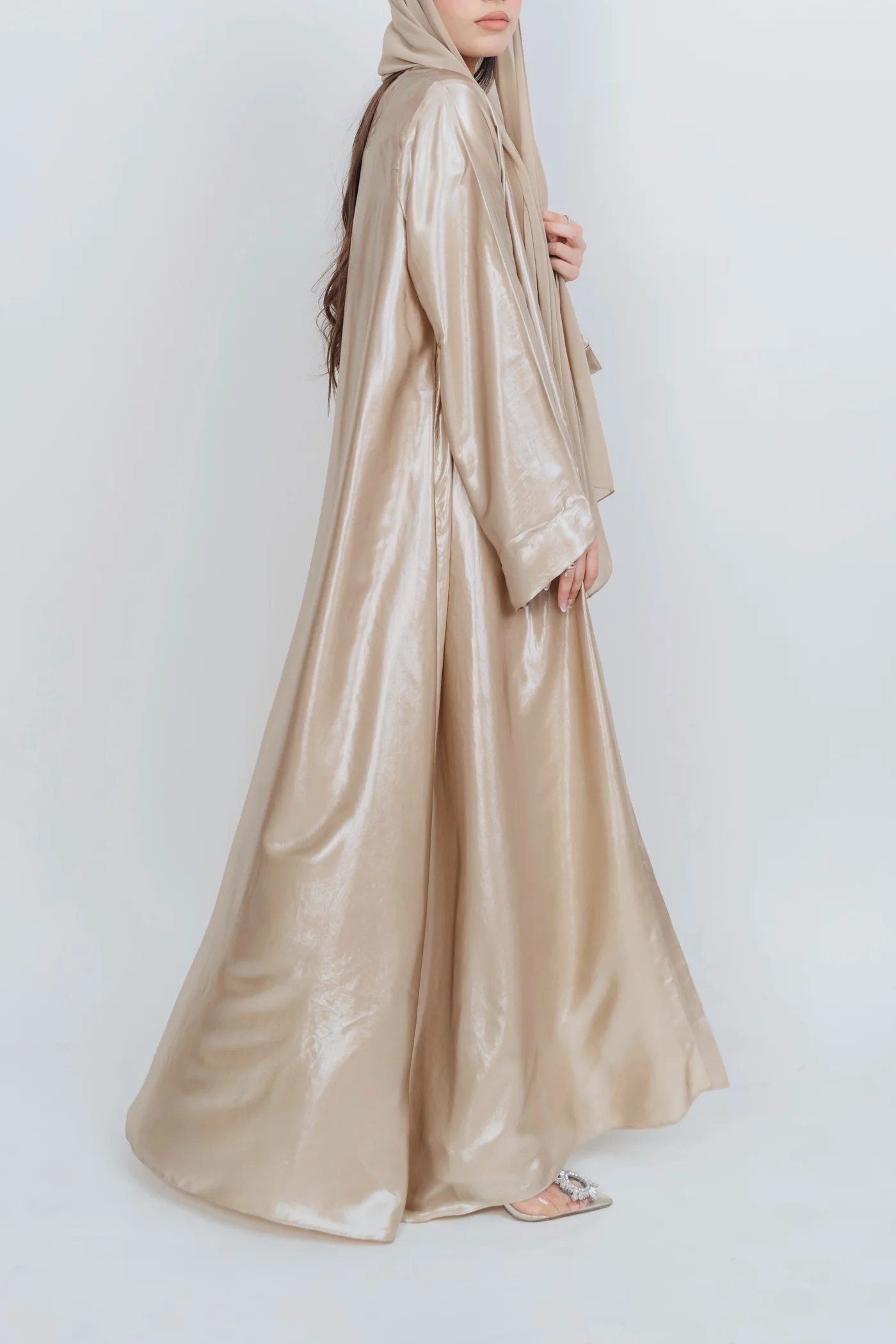 AISHA – Gold Loose-Fit Silk Abaya with Chiffon Sheila