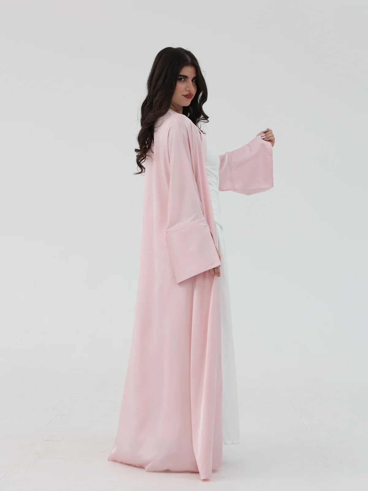 LILLY – Pink Luxury Kimono-Style Abaya